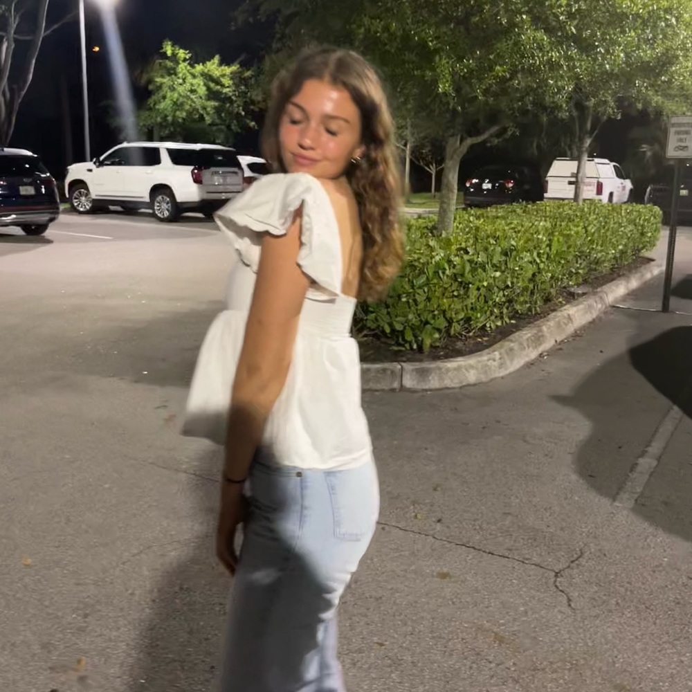 Meet your Posher, Jordyn